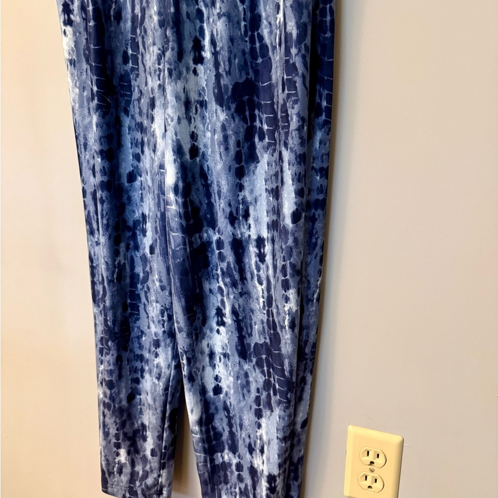 Old Navy Breathe On Athletic Jumpsuit Romper Tonal Tie Dye Blue Stretchy Soft - Picture 5 of 10
